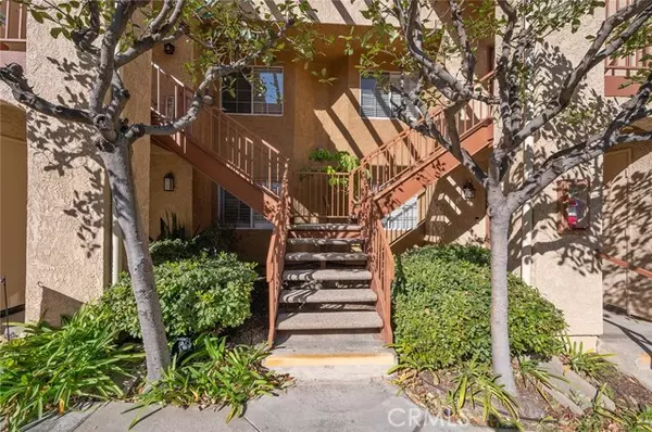 Yorba Linda, CA 92887,5300 Silver Canyon Road #17H