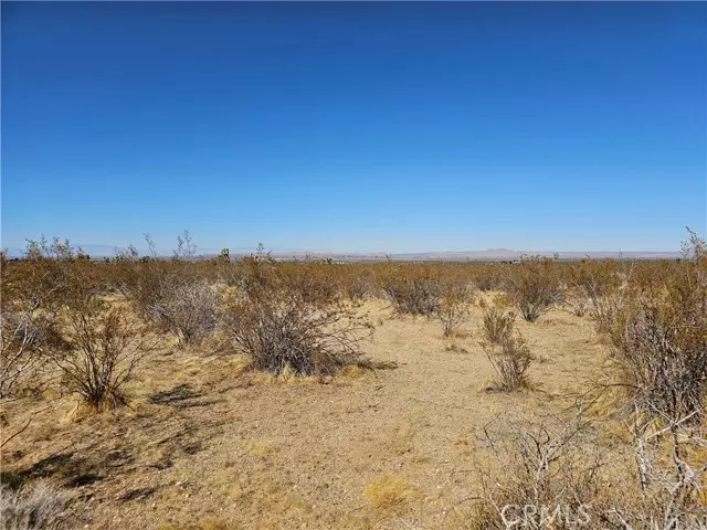 0 Avenue R, Palmdale, CA 93591