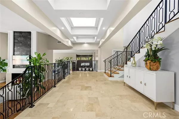 Palos Verdes Estates, CA 90274,1916 Via Visalia