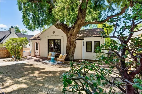 Sierra Madre, CA 91024,94 E Highland Avenue