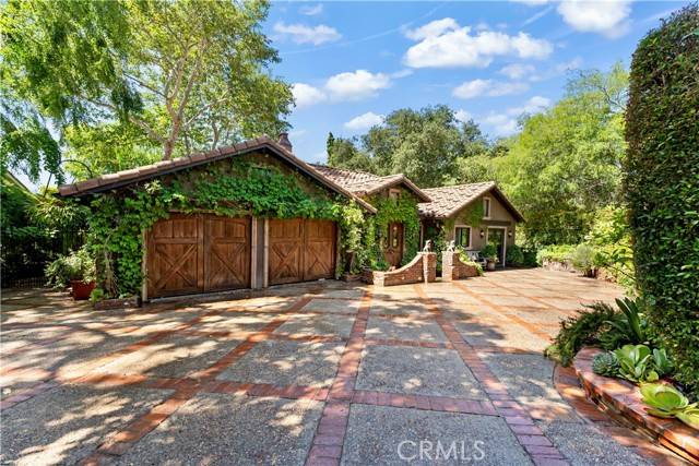 302 W Carter Avenue, Sierra Madre, CA 91024