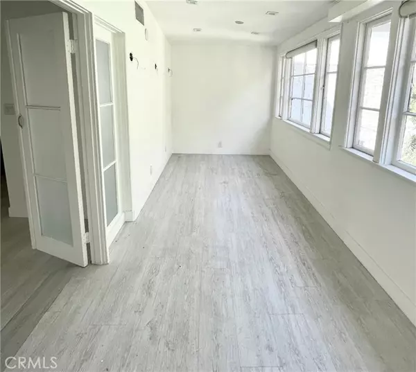 West Hollywood, CA 90069,818 N La Cienega Boulevard