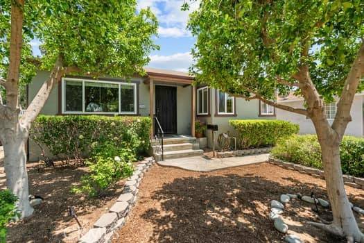2968 Casitas Avenue, Altadena, CA 91001
