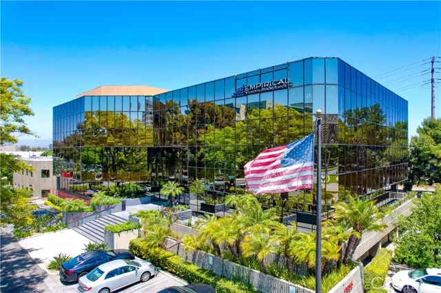 Irvine, CA 92614,2955 Main St