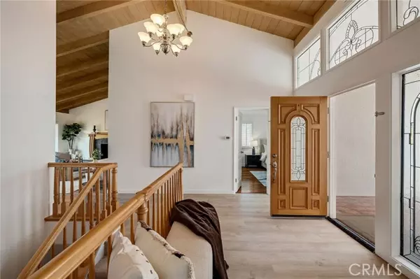 Palos Verdes Estates, CA 90274,4321 Via Azalea