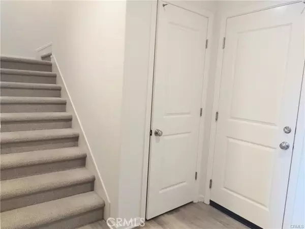 Irvine, CA 92618,120 Nature Walk