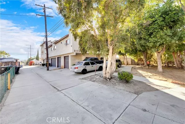 2121 El Paseo, Alhambra, CA 91803