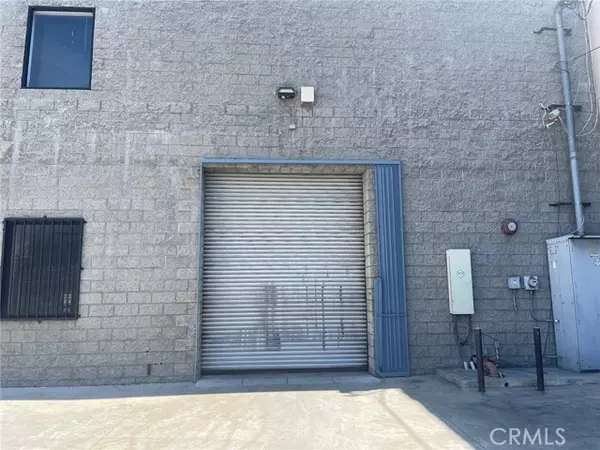 Los Angeles, CA 90007,2120 S Main Street