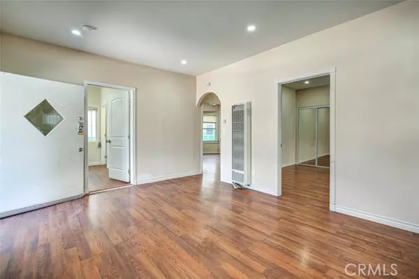 Los Angeles, CA 90007,1234 W 37TH Drive