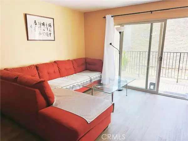 Montebello, CA 90640,1765 Neil Armstrong Street #202