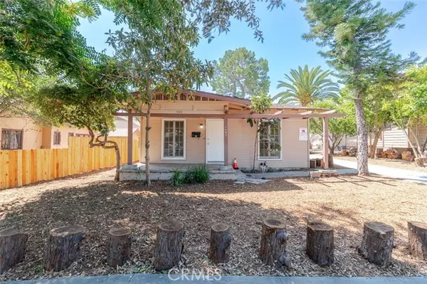 Pasadena, CA 91106,1062 E Villa Street