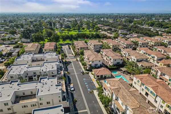 Upland, CA 91786,152 Dorsett Avenue