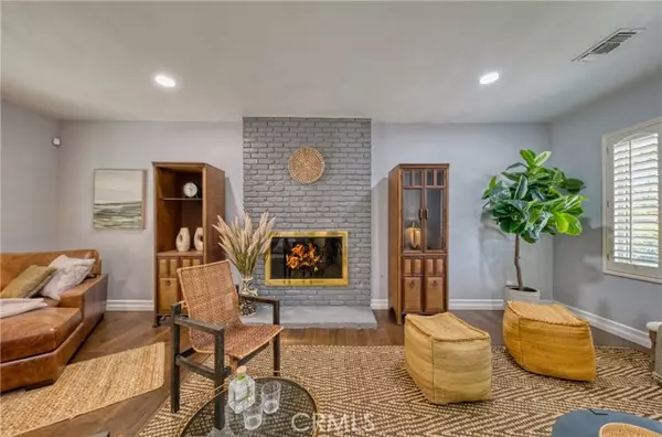 Glendale, CA 91206,3025 Hollywell Place