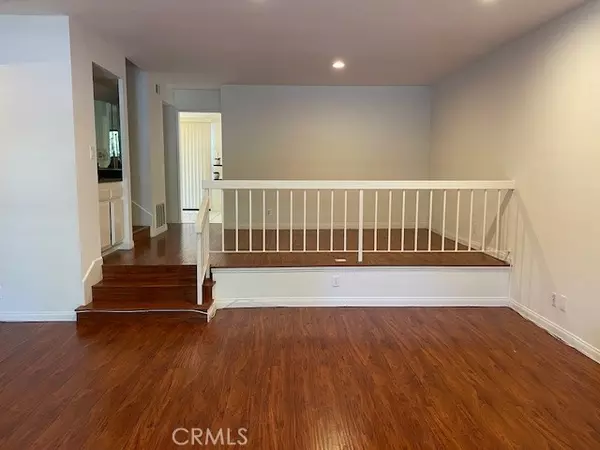 Woodland Hills (los Angeles), CA 91367,21901 Burbank