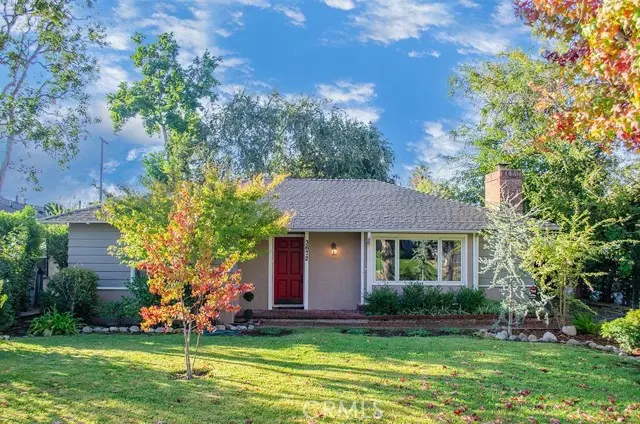 3672 Grayburn Road, Pasadena, CA 91107