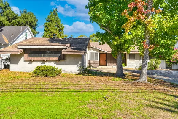 Arcadia, CA 91006,707 E Camino Real