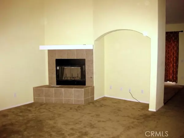 Victorville, CA 92395,16147 Winona