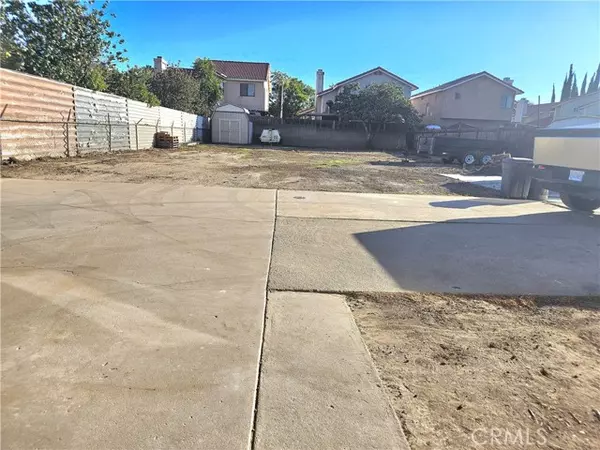 San Bernardino, CA 92408,1395 E Davidson