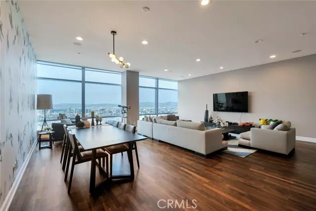 Los Angeles, CA 90015,900 W Olympic Boulevard #45F