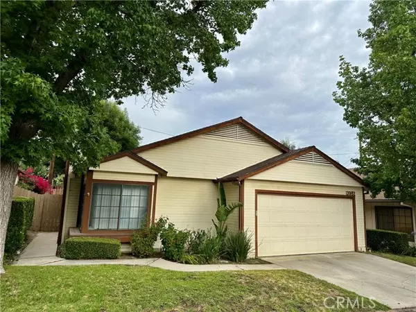 13982 Olive Grove Lane, Sylmar (los Angeles), CA 91342