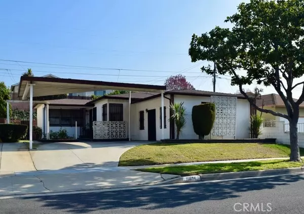 11614 Tarron Avenue, Hawthorne, CA 90250