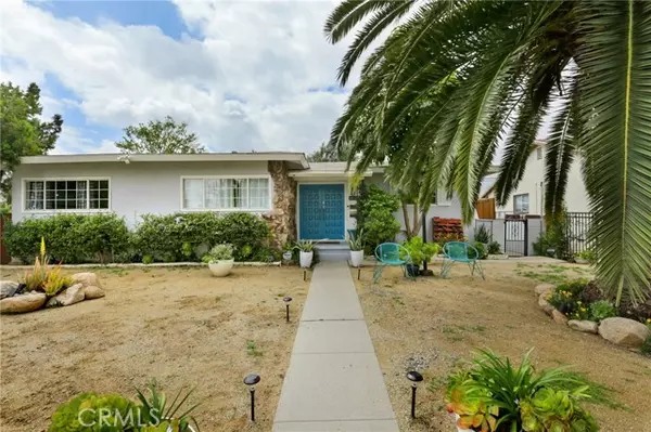 19048 Victory Boulevard, Tarzana (los Angeles), CA 91335