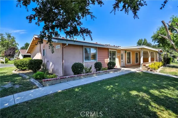 19229 Avenue Of The Oaks #A, Newhall (santa Clarita), CA 91321