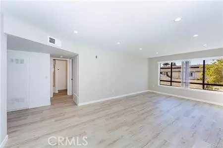 Glendale, CA 91205,835 E Lomita Avenue #303