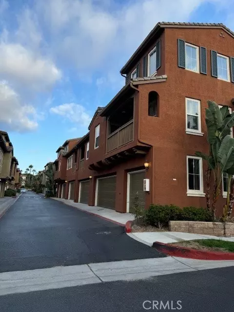 San Diego, CA 92129,7870 Via Montebello #5