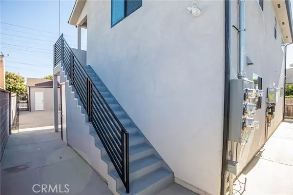 1847 N Hollywood Way #201, Burbank, CA 91505