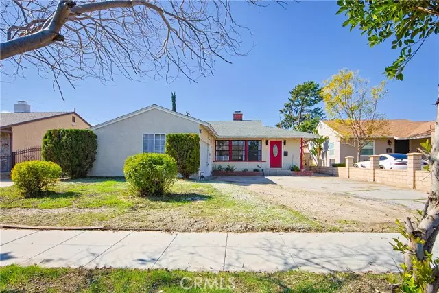 6611 Riverton Avenue, North Hollywood (los Angeles), CA 91606