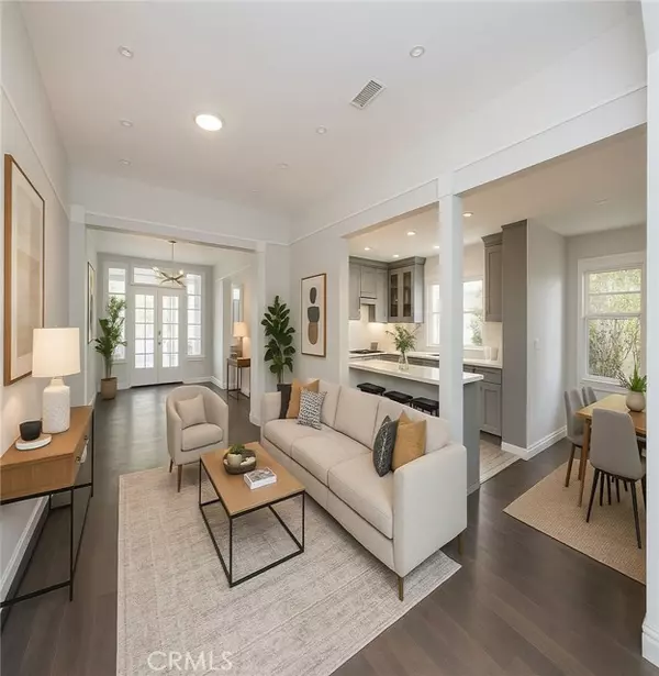 Los Angeles, CA 90046,1541 N Stanley Avenue