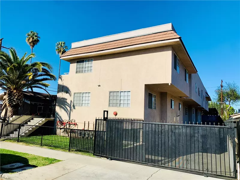 14253 Gilmore Street, Van Nuys (los Angeles), CA 91401
