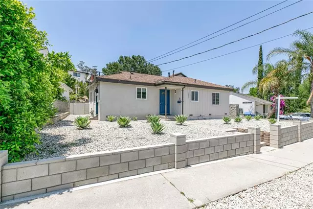 10347 Newhome Avenue, Sunland (los Angeles), CA 91040