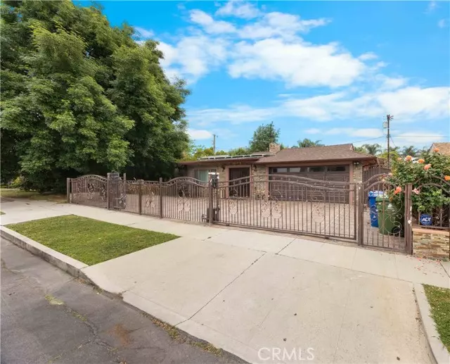 17424 Hemmingway Street, Northridge (los Angeles), CA 91325