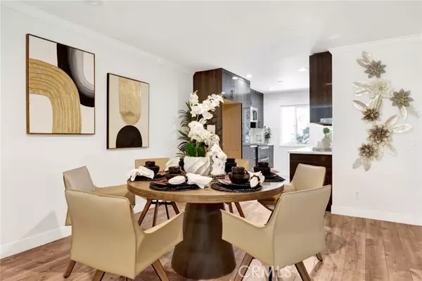 Glendale, CA 91208,1935 Alpha Road #112