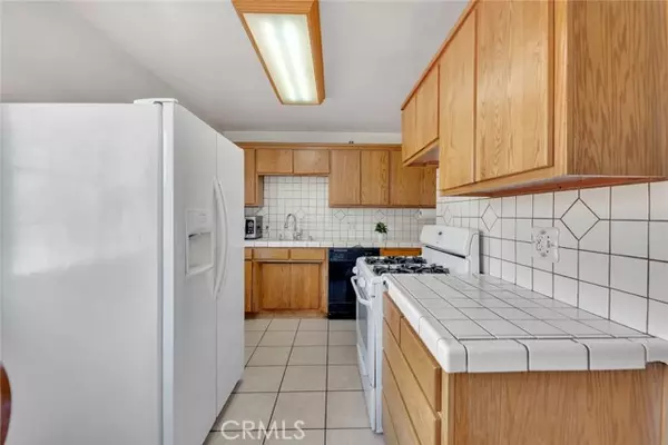 Lancaster, CA 93535,44238 3rd Street