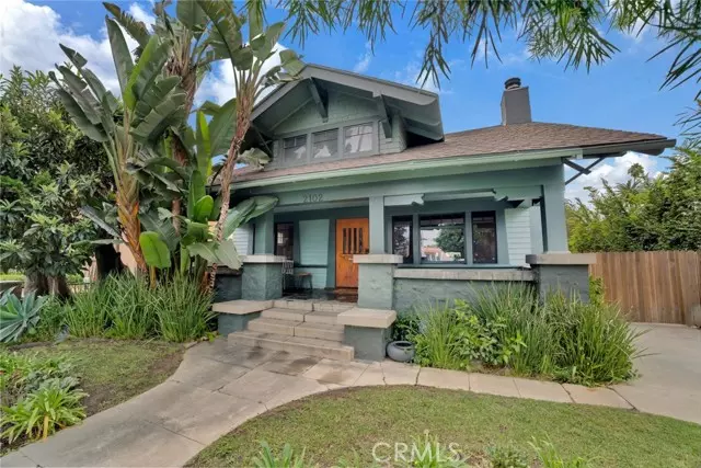 Los Angeles, CA 90016,2102 Hillcrest Drive