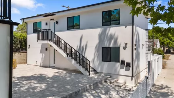 Van Nuys (los Angeles), CA 91405,13901 Runnymede