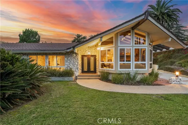 Granada Hills (los Angeles), CA 91344,16711 Knollwood