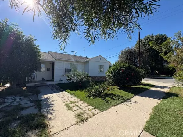 16154 Gilmore, Van Nuys (los Angeles), CA 91406