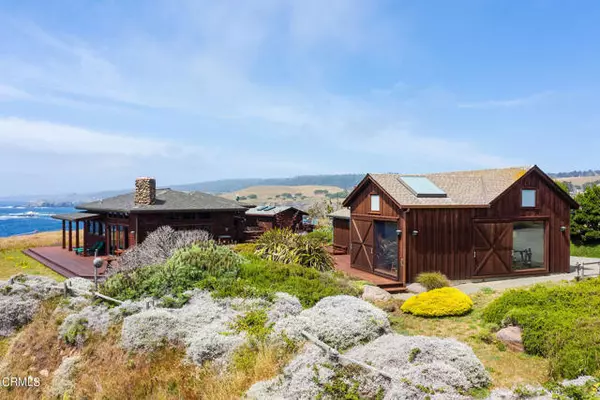 34375 Pacific Reefs Road, Albion, CA 95410