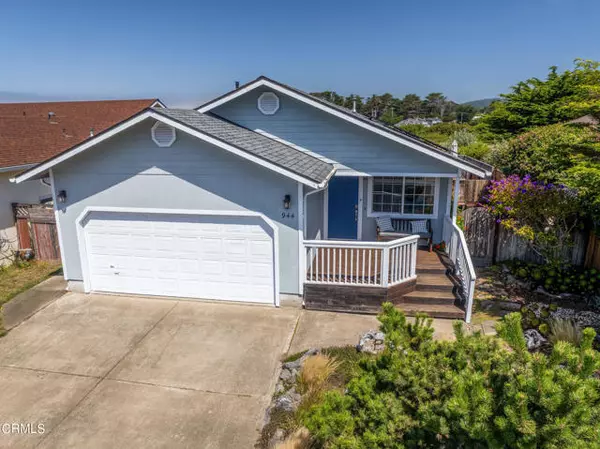 944 Stewart Street, Fort Bragg, CA 95437