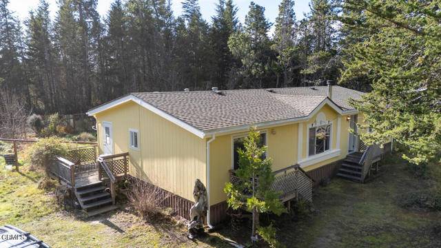 42015 Caspar Little Lake Road, Mendocino, CA 95460