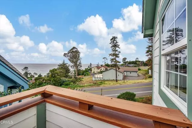 38934 Cypress Way, Gualala, CA 95445