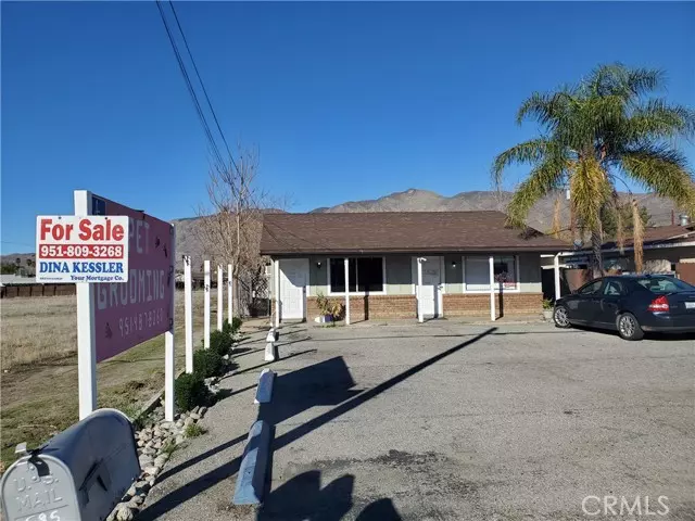 San Jacinto, CA 92583,587 E Main Street