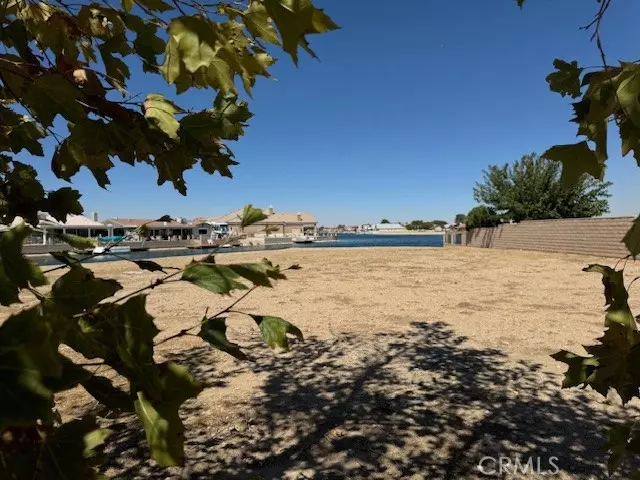 26306 Fleet Lane, Helendale, CA 92342