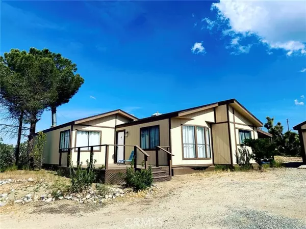 2033 Hollister Road, Pinon Hills, CA 92372