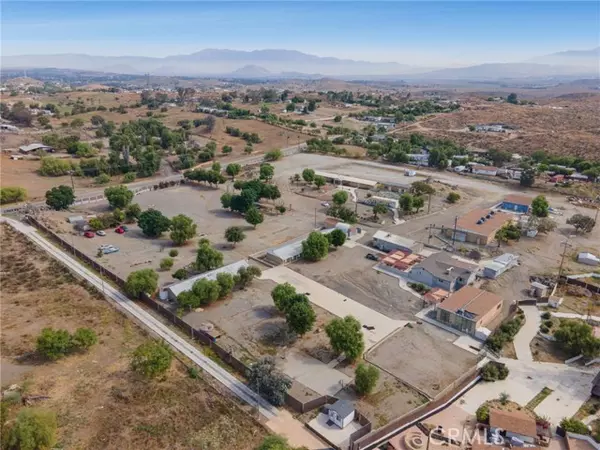 Perris, CA 92570,21871 Richard Street