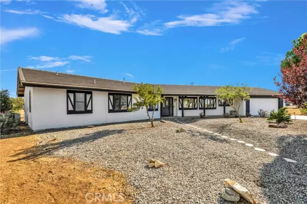 13475 El Centro Road, Malibu, CA 92344